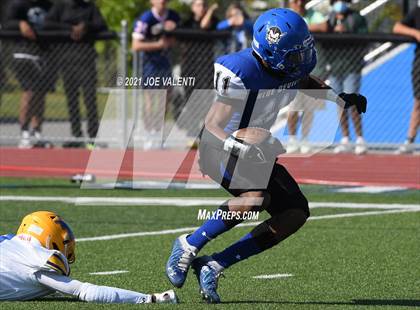 Thumbnail 3 in Lockport vs. Kenmore West photogallery.