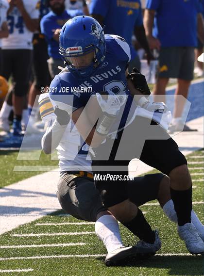 Thumbnail 2 in Lockport vs. Kenmore West photogallery.
