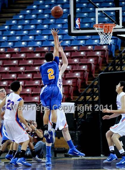 Thumbnail 1 in St. Joseph Notre Dame vs. St. Bernard (CIF State D5 Final) photogallery.