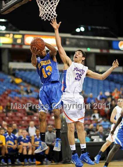 Thumbnail 2 in St. Joseph Notre Dame vs. St. Bernard (CIF State D5 Final) photogallery.