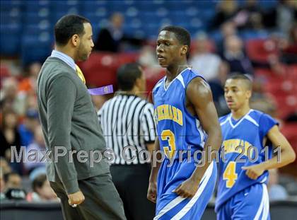 Thumbnail 1 in St. Joseph Notre Dame vs. St. Bernard (CIF State D5 Final) photogallery.