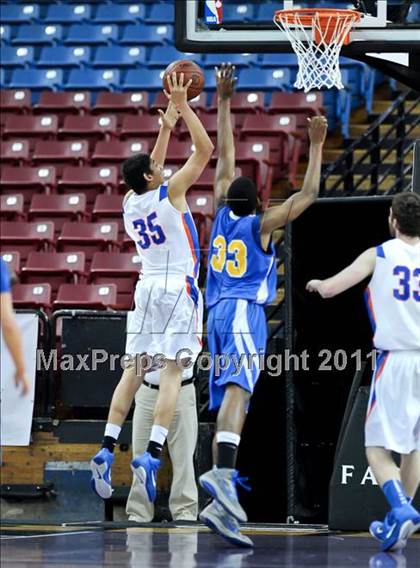 Thumbnail 1 in St. Joseph Notre Dame vs. St. Bernard (CIF State D5 Final) photogallery.