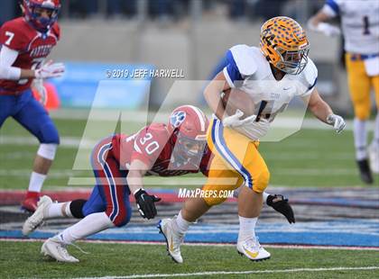 Thumbnail 2 in Clyde vs. Licking Valley (OHSAA D4 Final)  photogallery.