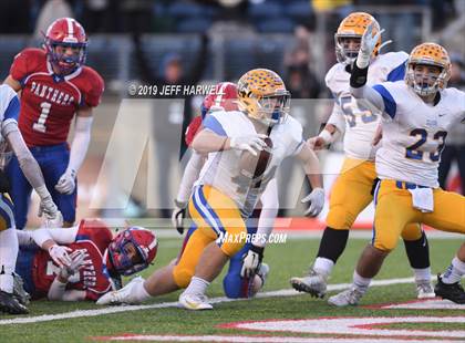 Thumbnail 3 in Clyde vs. Licking Valley (OHSAA D4 Final)  photogallery.