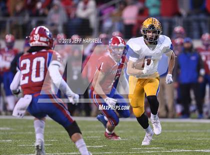 Thumbnail 3 in Clyde vs. Licking Valley (OHSAA D4 Final)  photogallery.