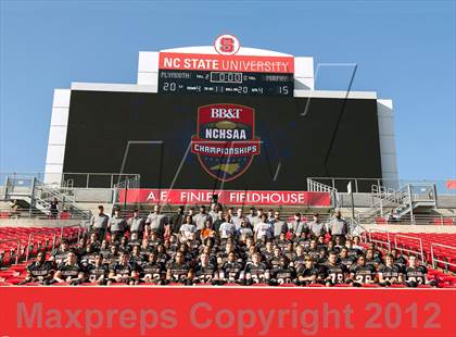 Thumbnail 3 in Swain County vs. Southwest Onslow (NCHSAA 1AA Final)  photogallery.