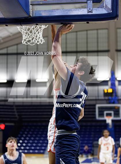 Thumbnail 3 in Fort Wayne North Side vs. Fairfield (PSM Holiday Shootout) photogallery.