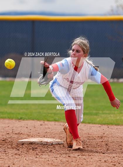 Thumbnail 3 in Piute @ Duchesne photogallery.