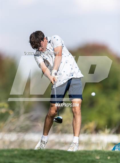 Thumbnail 1 in CHSAA 4A State Championship - Day 2 photogallery.