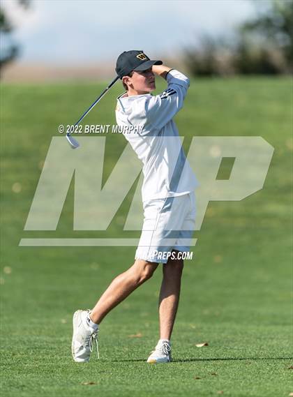 Thumbnail 2 in CHSAA 4A State Championship - Day 2 photogallery.
