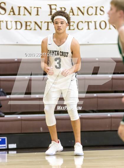 Thumbnail 3 in Palo Alto v Santa Cruz (Joe Schram Holiday Tournament) photogallery.