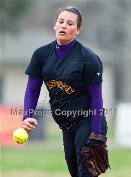 Thumbnail 3 in Ball vs Foster (First Capitol Classic) photogallery.