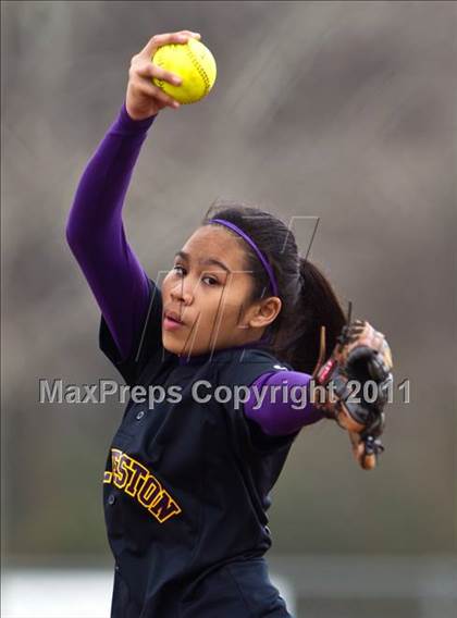 Thumbnail 3 in Ball vs Foster (First Capitol Classic) photogallery.