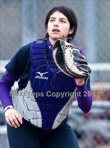 Thumbnail 2 in Ball vs Foster (First Capitol Classic) photogallery.