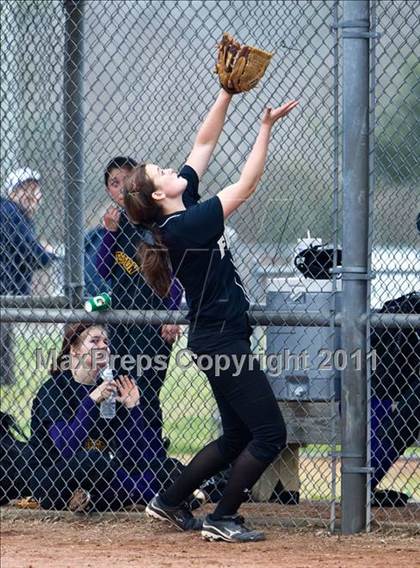 Thumbnail 1 in Ball vs Foster (First Capitol Classic) photogallery.