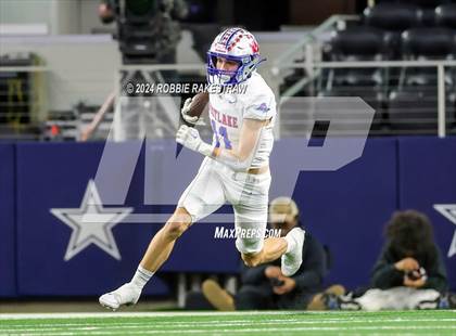 Thumbnail 2 in Westlake @ North Crowley (UIL 6A Division I Football Final) photogallery.