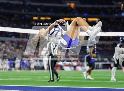 Thumbnail 3 in Westlake @ North Crowley (UIL 6A Division I Football Final) photogallery.