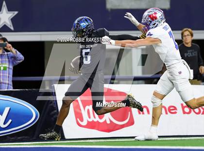 Thumbnail 3 in Westlake @ North Crowley (UIL 6A Division I Football Final) photogallery.