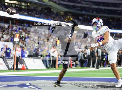 Thumbnail 1 in Westlake @ North Crowley (UIL 6A Division I Football Final) photogallery.