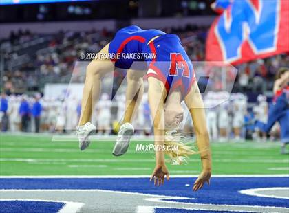 Thumbnail 2 in Westlake @ North Crowley (UIL 6A Division I Football Final) photogallery.