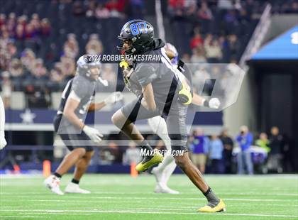 Thumbnail 3 in Westlake @ North Crowley (UIL 6A Division I Football Final) photogallery.
