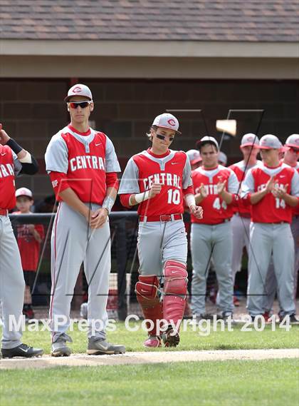 Thumbnail 2 in Central vs Franklin (PIAA Class AA Quarterfinal) photogallery.