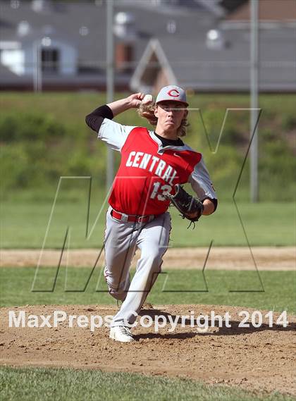 Thumbnail 2 in Central vs Franklin (PIAA Class AA Quarterfinal) photogallery.
