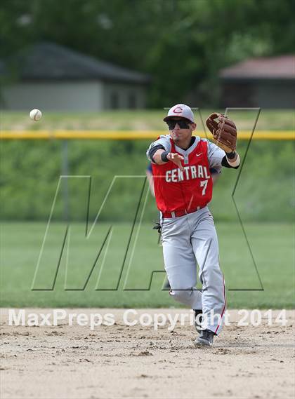 Thumbnail 1 in Central vs Franklin (PIAA Class AA Quarterfinal) photogallery.