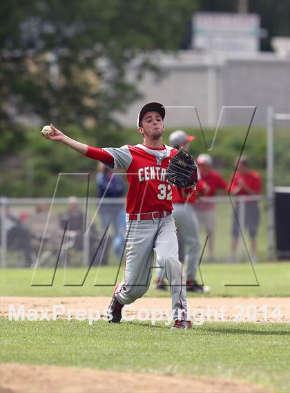 Thumbnail 3 in Central vs Franklin (PIAA Class AA Quarterfinal) photogallery.