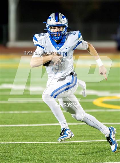 Thumbnail 2 in Rocklin vs. St. Mary's (D2 CIF SJS Final) photogallery.