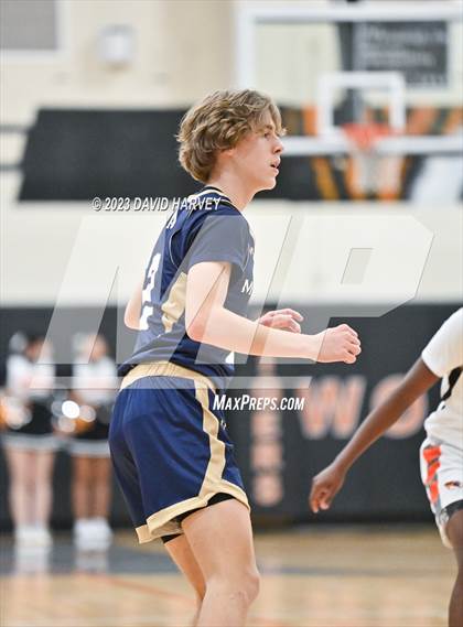 Thumbnail 2 in Mullen vs Lakewood photogallery.