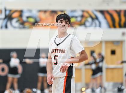 Thumbnail 2 in Mullen vs Lakewood photogallery.
