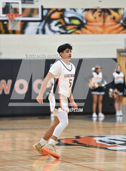Thumbnail 1 in Mullen vs Lakewood photogallery.