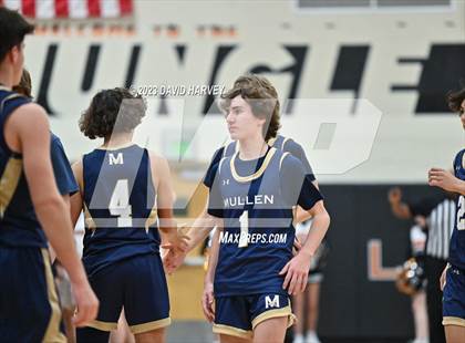 Thumbnail 3 in Mullen vs Lakewood photogallery.