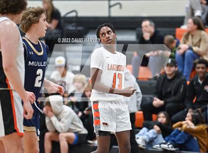 Thumbnail 1 in Mullen vs Lakewood photogallery.