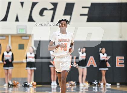 Thumbnail 2 in Mullen vs Lakewood photogallery.