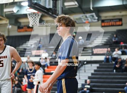 Thumbnail 2 in Mullen vs Lakewood photogallery.