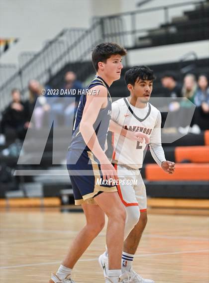 Thumbnail 2 in Mullen vs Lakewood photogallery.