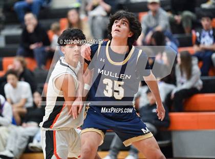 Thumbnail 1 in Mullen vs Lakewood photogallery.