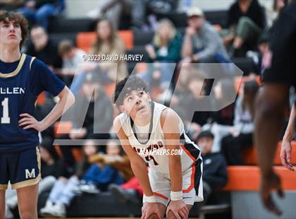 Thumbnail 1 in Mullen vs Lakewood photogallery.