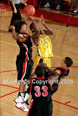 Thumbnail 1 in Etiwanda vs. El Camino (SD Winter Showcase) photogallery.