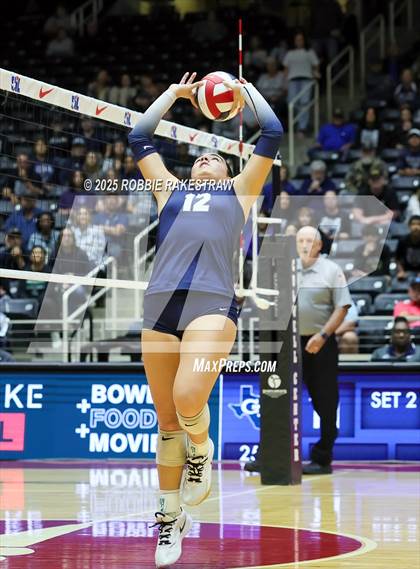 Thumbnail 2 in Bushland vs. Goliad (UIL 3A D1 Volleyball Final) photogallery.