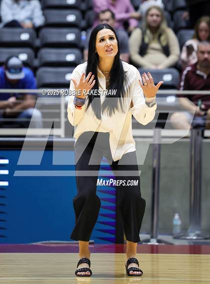 Thumbnail 1 in Bushland vs. Goliad (UIL 3A D1 Volleyball Final) photogallery.