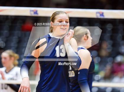 Thumbnail 2 in Bushland vs. Goliad (UIL 3A D1 Volleyball Final) photogallery.