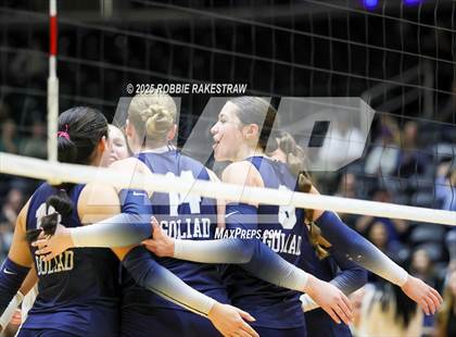 Thumbnail 1 in Bushland vs. Goliad (UIL 3A D1 Volleyball Final) photogallery.