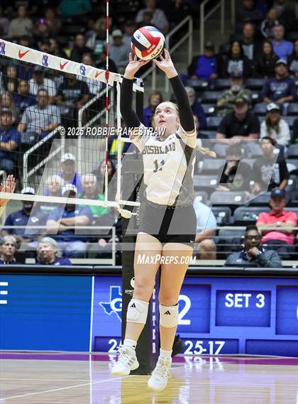 Thumbnail 3 in Bushland vs. Goliad (UIL 3A D1 Volleyball Final) photogallery.