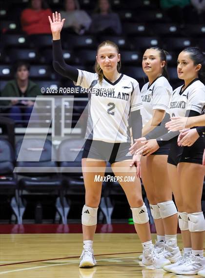 Thumbnail 2 in Bushland vs. Goliad (UIL 3A D1 Volleyball Final) photogallery.