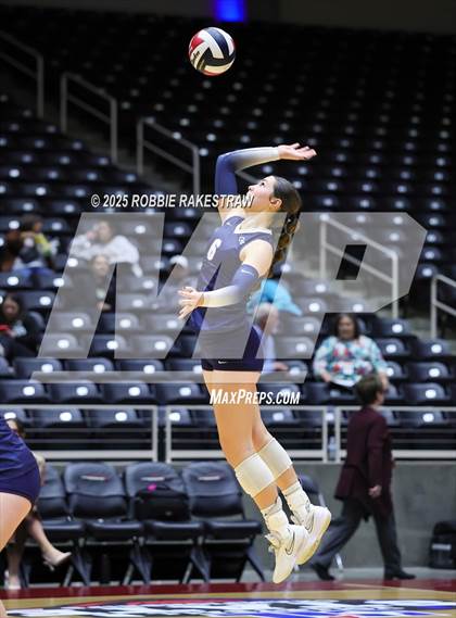 Thumbnail 1 in Bushland vs. Goliad (UIL 3A D1 Volleyball Final) photogallery.