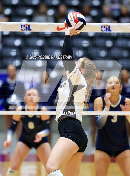 Thumbnail 3 in Bushland vs. Goliad (UIL 3A D1 Volleyball Final) photogallery.