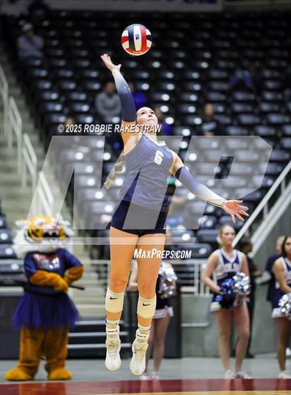 Thumbnail 3 in Bushland vs. Goliad (UIL 3A D1 Volleyball Final) photogallery.